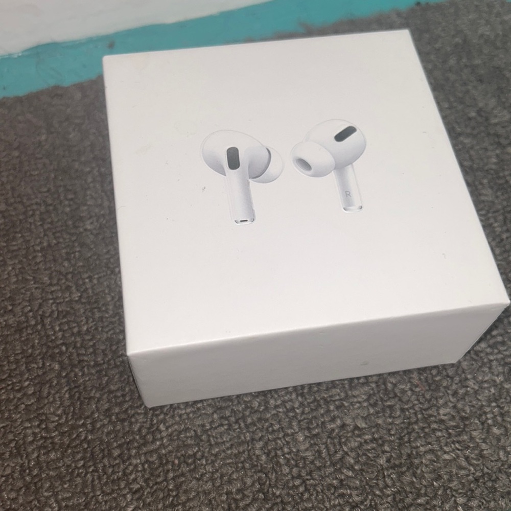 White wireless air buds with box